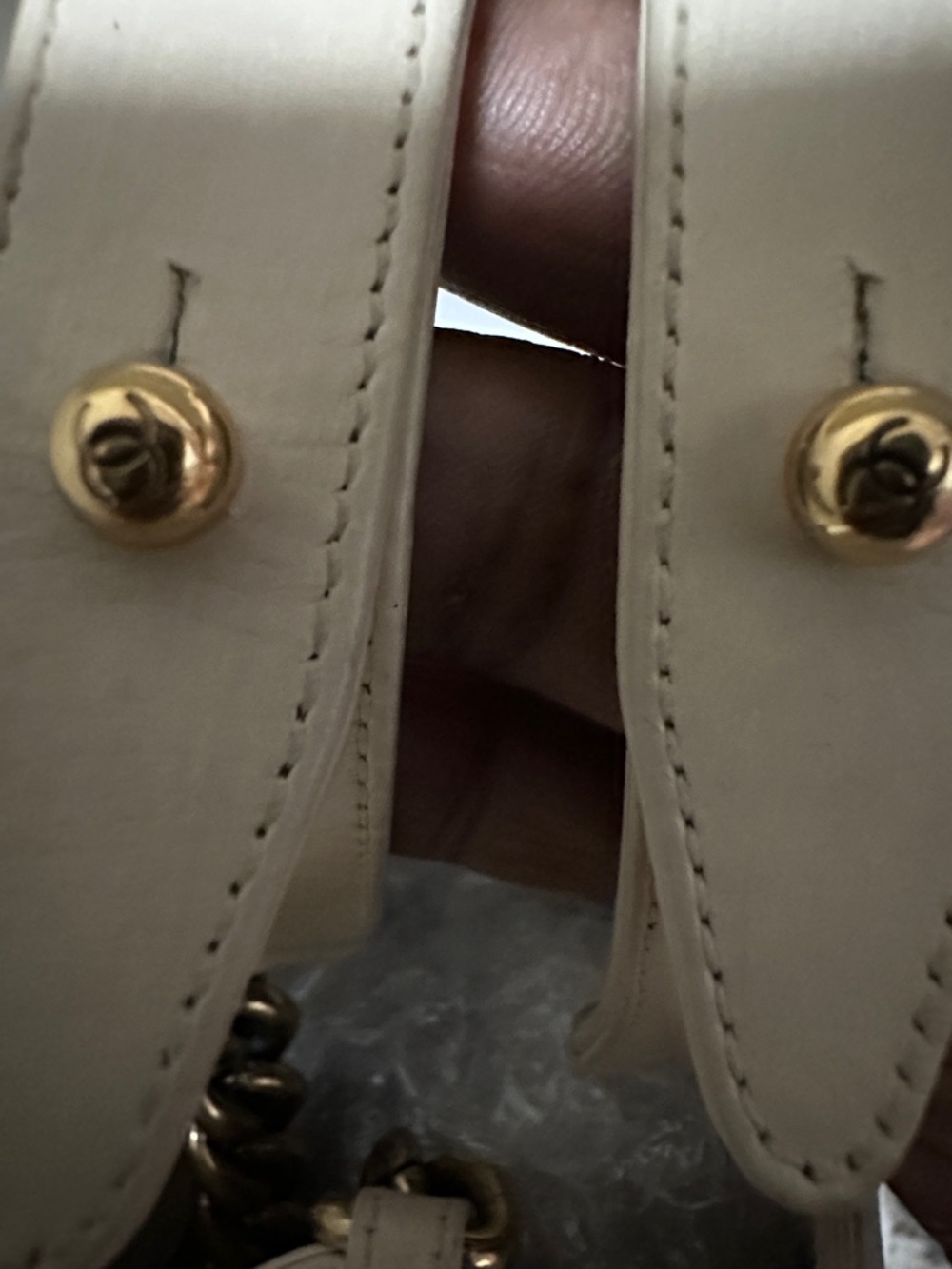 CHANEL Cream Leather Satchel with Gold-Tone Hardware and Top Handle - Picture 6 of 16